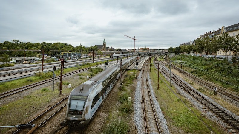 İran’da tren kazası: 15 ölü İran'da meydana gelen tren kazasında 15 kişi öldü.