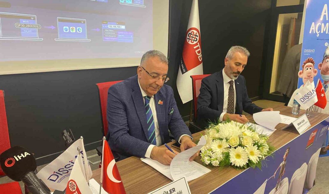 Ankara’da ‘Arayı Açmayalım’ sosyal sorumluluk projesi tanıtıldı. Toplumsal dayanışmayı güçlendiren