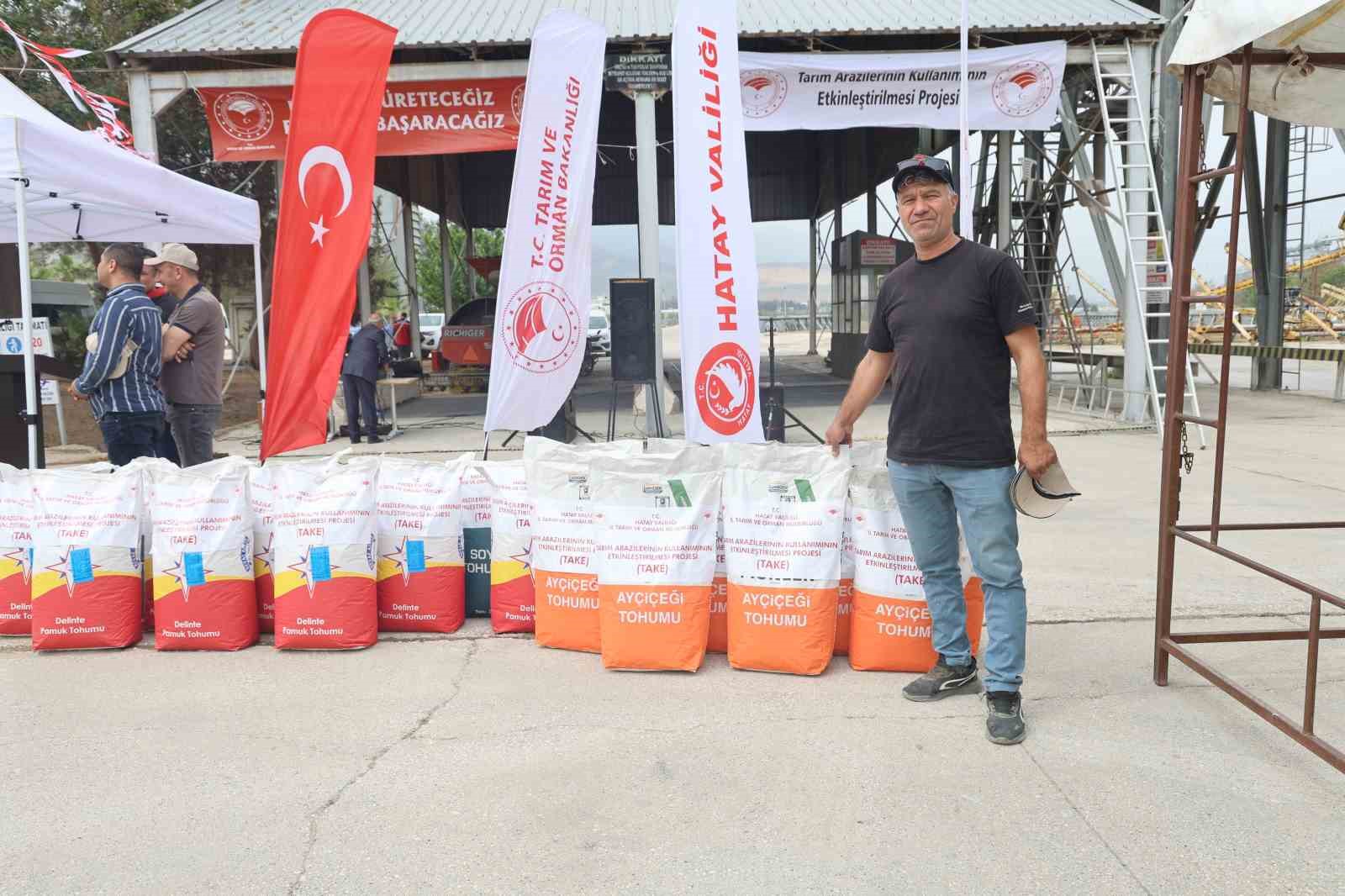 Hatay’da Depremzedelere 35 Milyon TL’lik Tohum ve Ekipman Desteği