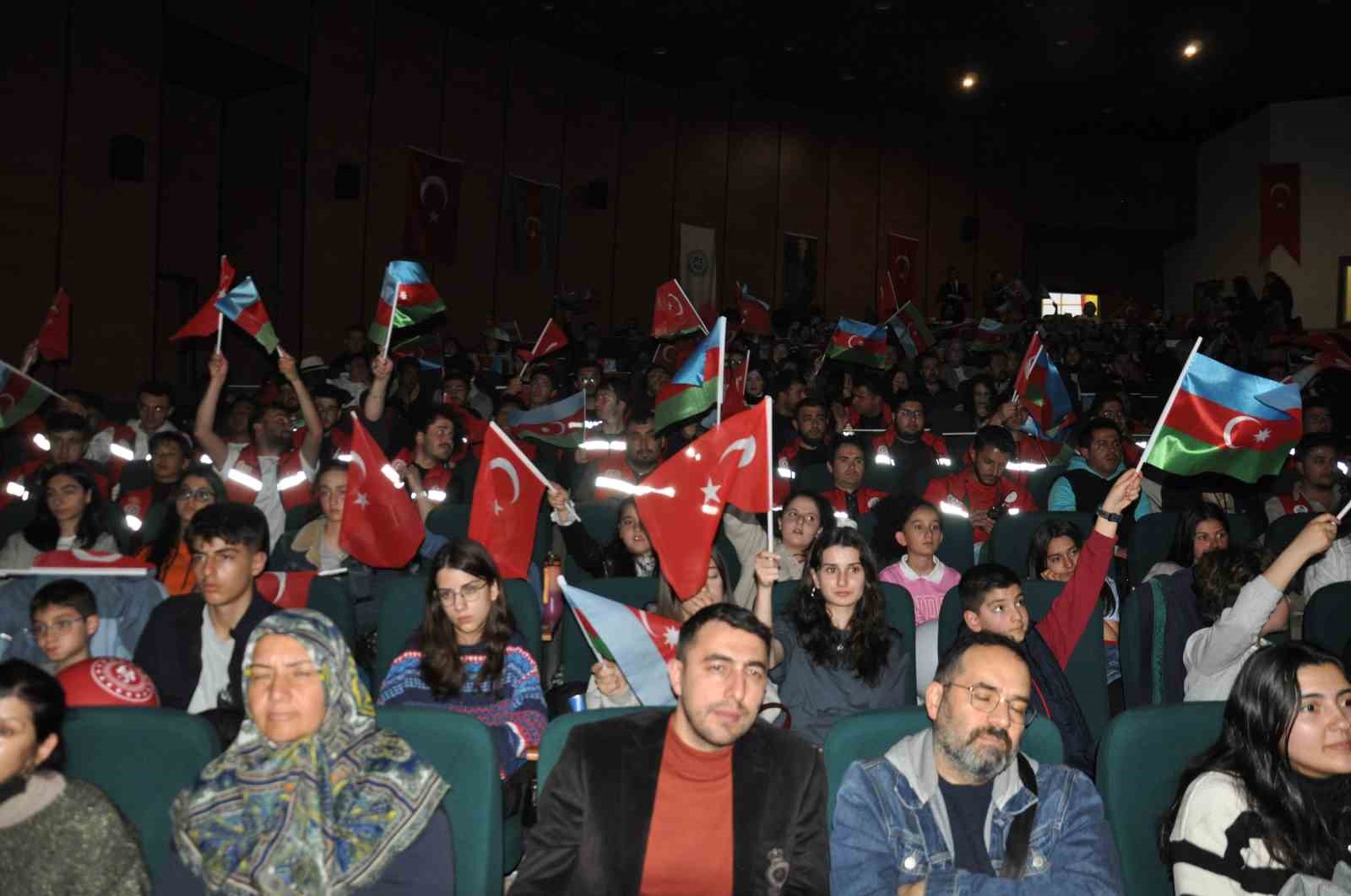 Kars’ta Azerbaycan-Türkiye Kültür Buluşmaları Renkli Anlara Sahne Oldu