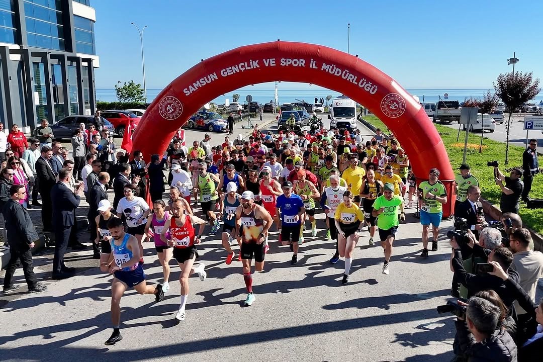 19 Mayıs Atatürk’ü Anma, Gençlik ve Spor Bayramı kutlamaları çerçevesinde