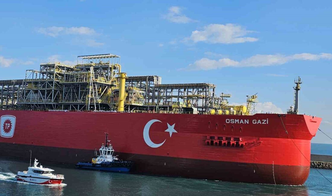 Yüzer Gaz Üretim Platformu Osman Gazi Görev Alanında. Türkiye’nin ilk