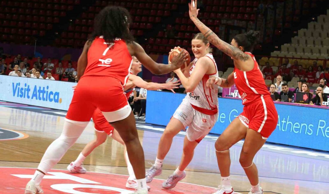 A Milli Kadın Basketbol Takımı, yüksek performansıyla büyük zaferler kazanıyor.