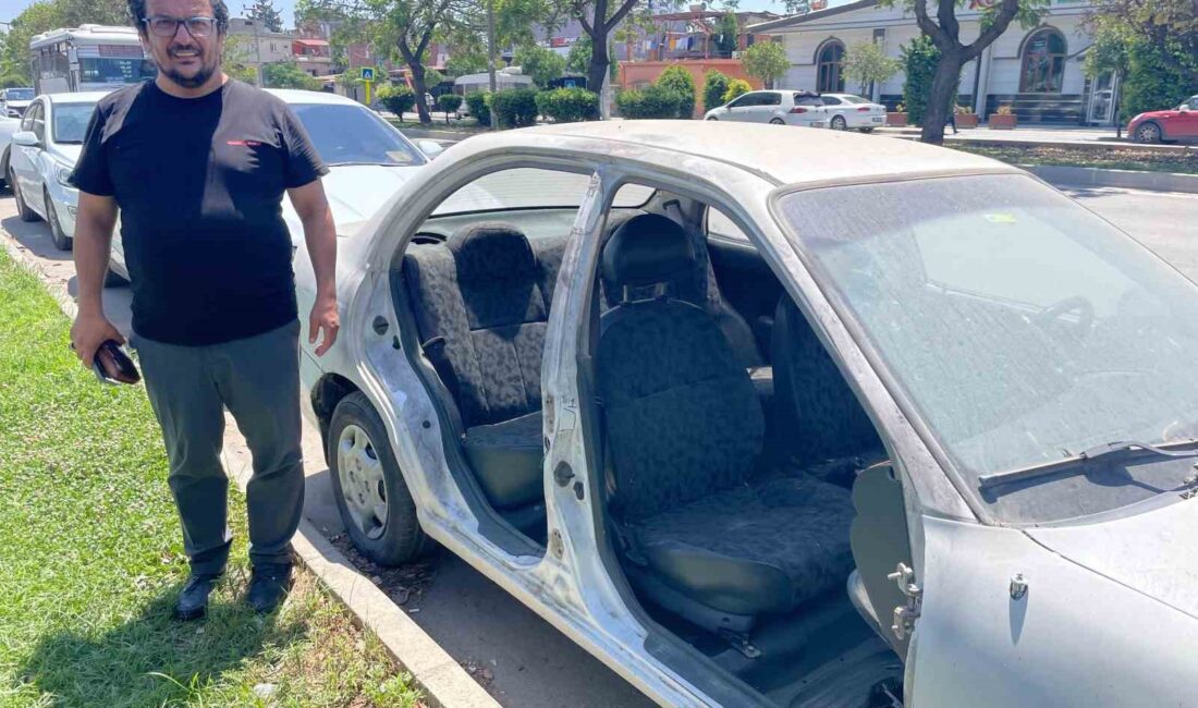 Adana'da gazeteciye ait otomobilin kapıları çalındı. Olayın detayları ve gelişmeler