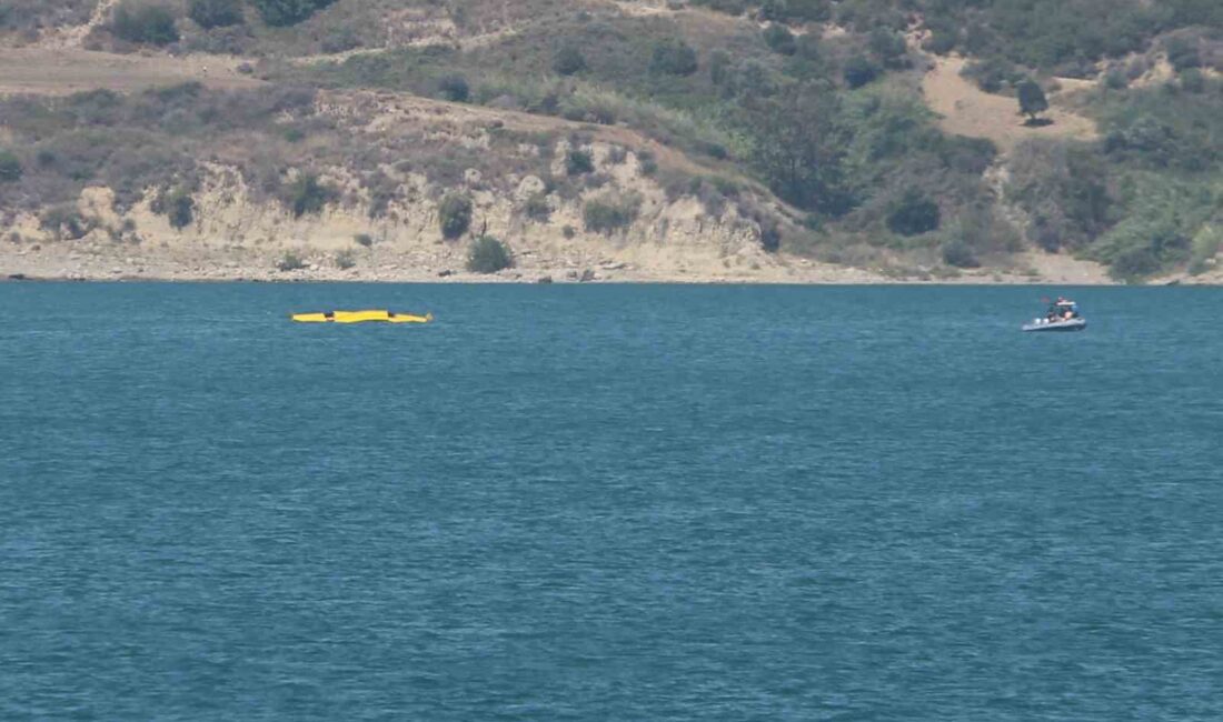 Adana'da yangın söndürme uçağının düşüşü ve pilotların kurtarılmasıyla ilgili detaylar,