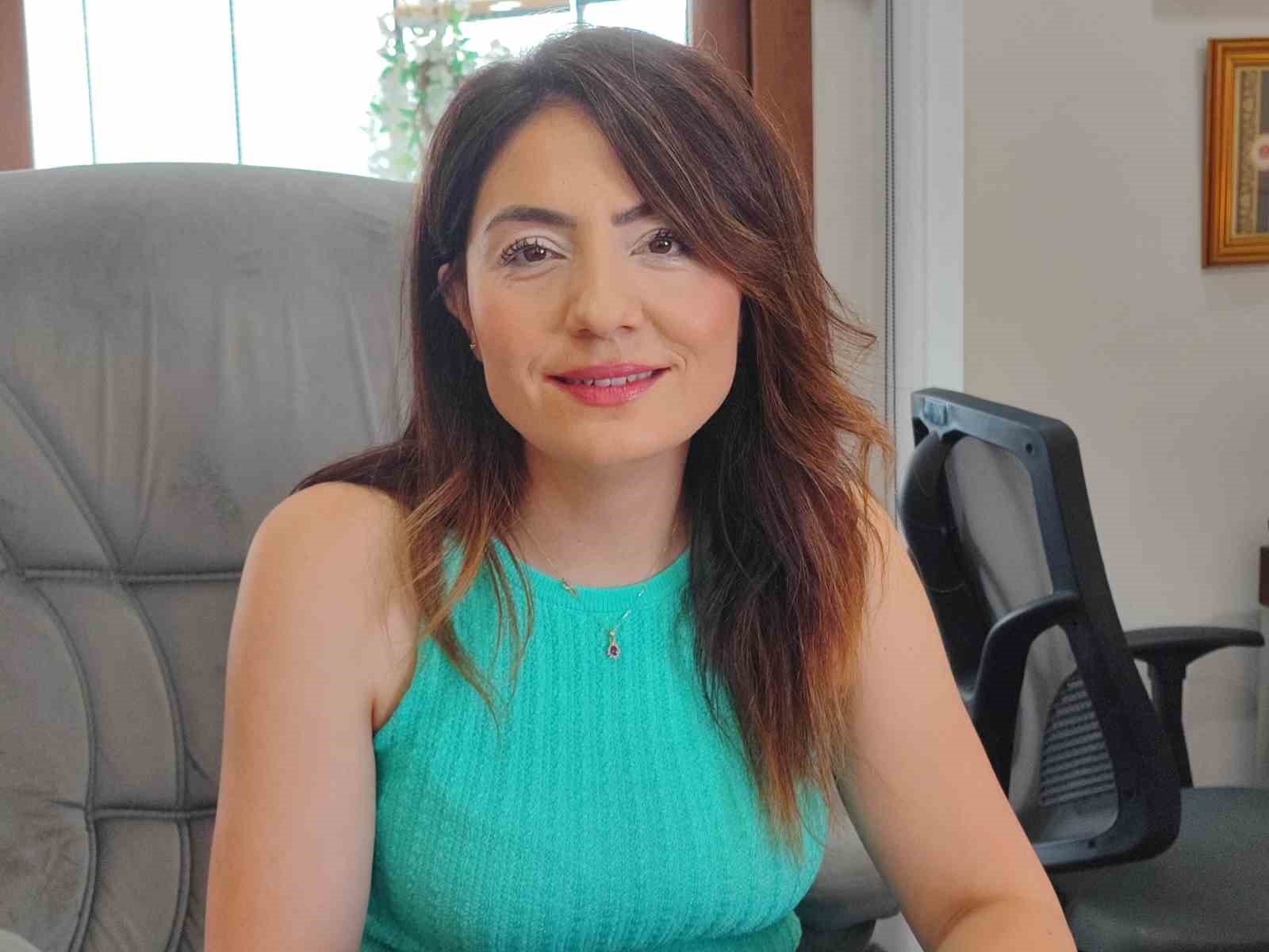 adanali avukatin otel tavri ve mahkeme karariyla hakkini almasi ZJL4CneD