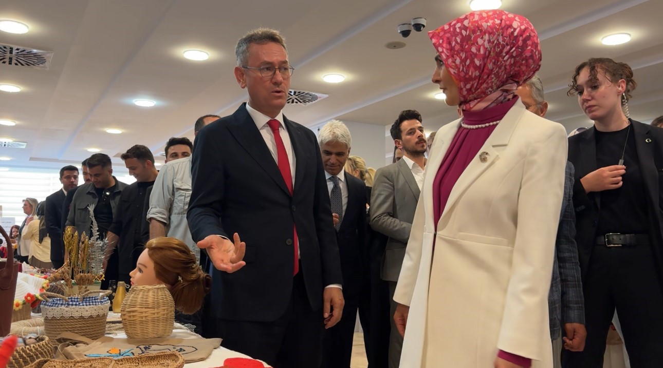 Aile ve Sosyal Hizmetler Bakanı Mahinur Özdemir Göktaş’ın Başakşehir’deki Atık Eğitim Programına Katılımı