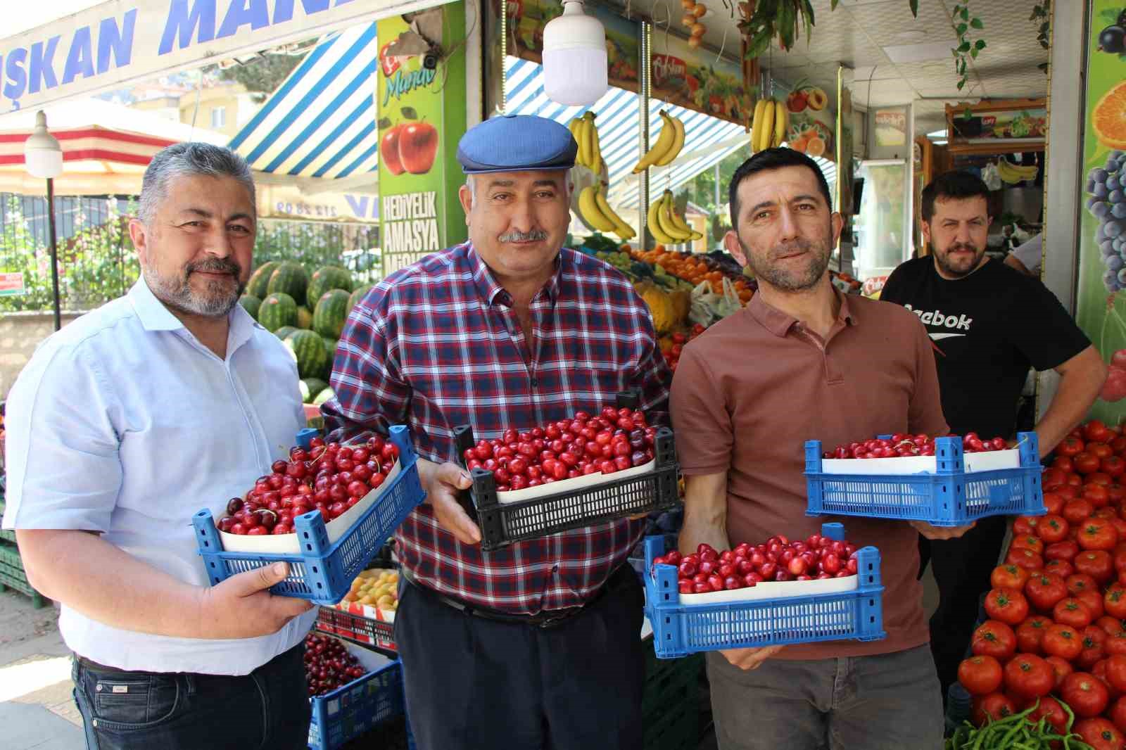 Amasya’da 60 yılı aşkın süredir düzenlenen kiraz teşvik yarışması, bu