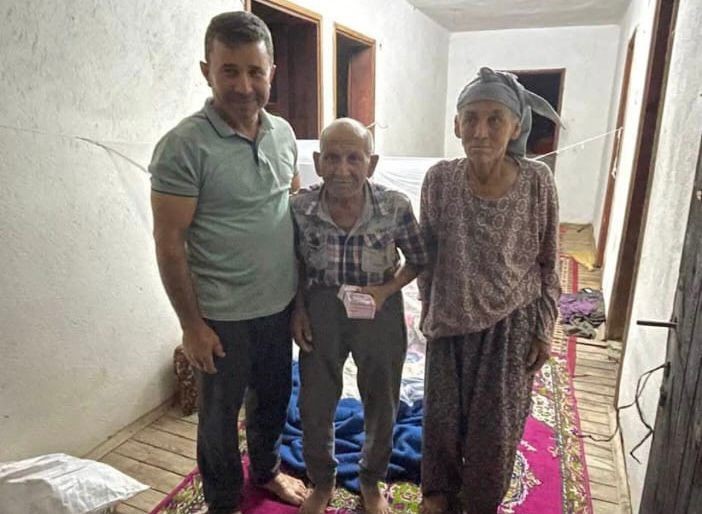 Antalya Serik'te yangın ve yanan paranın yeniden teslimiyle ilgili detaylar,