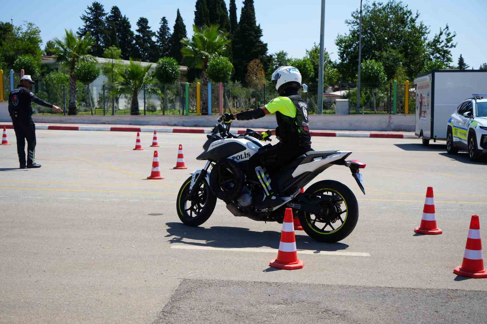 Vatandaşlara ve Polis Güçlerine Düşen Sorumluluklar