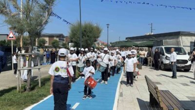 Arnavutköy Karaburun Sahili, Mavi Bayrak ödülü kazanarak temiz ve güvenli
