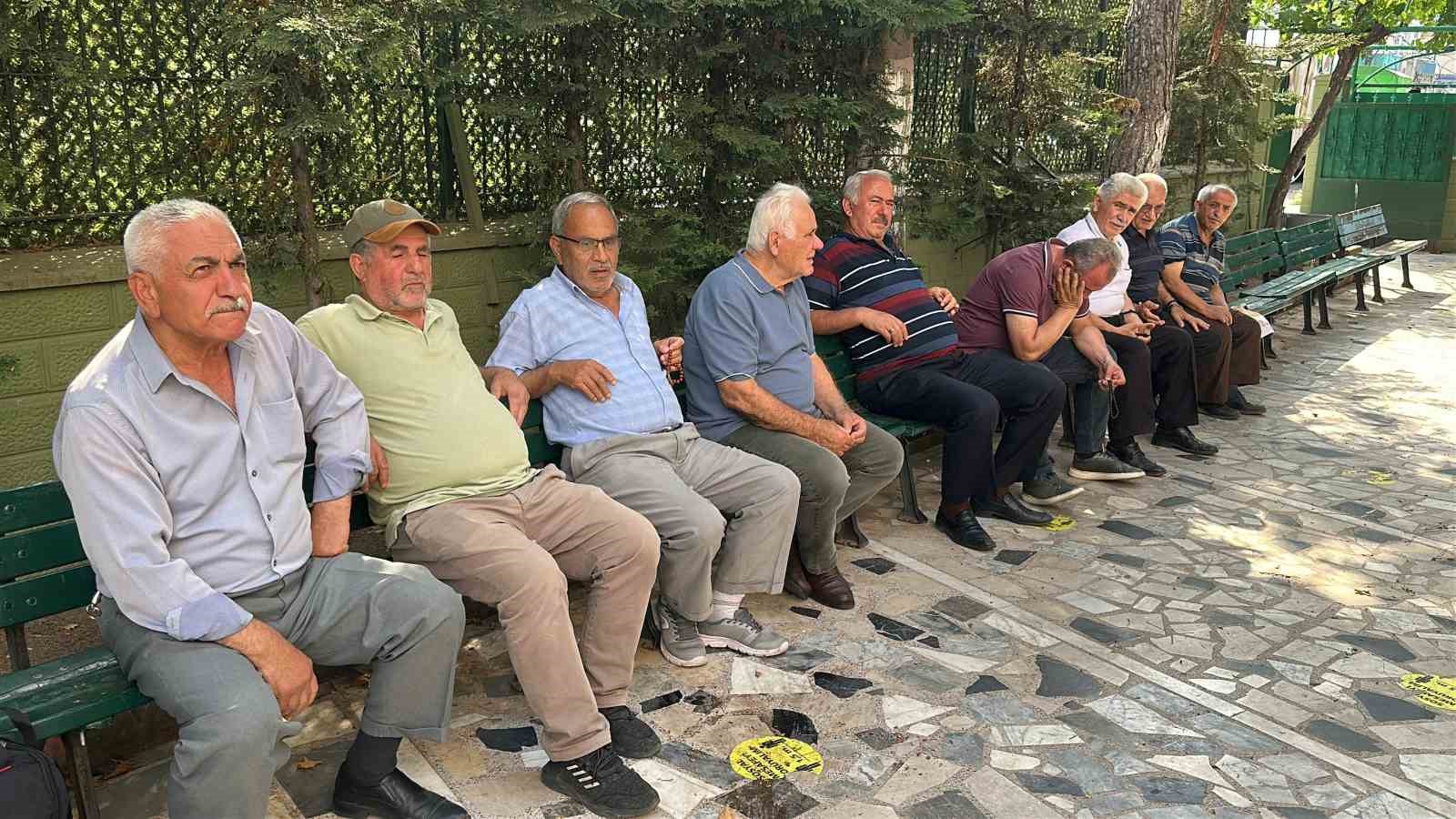 İmamın Görevini İhmali ve Cemaatin Talepleri