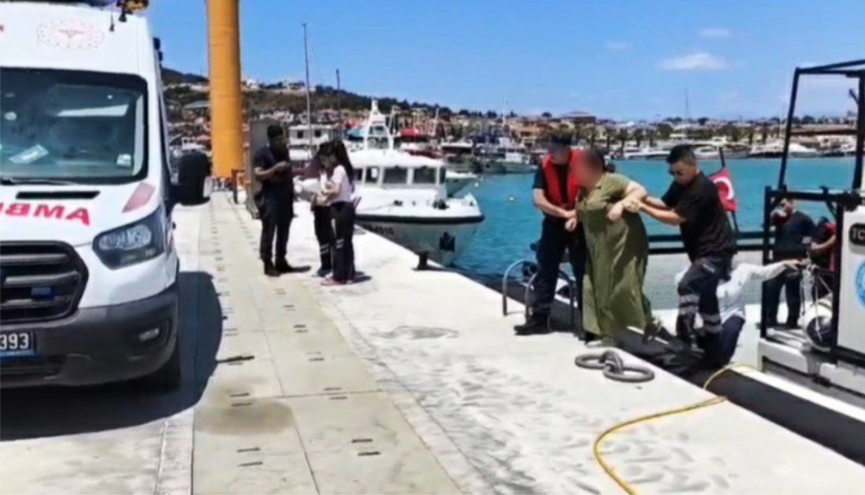 Ayvalık İlçesinde Tekneyle Gezi Sırasında Yaşanan Sağlık Krizi
