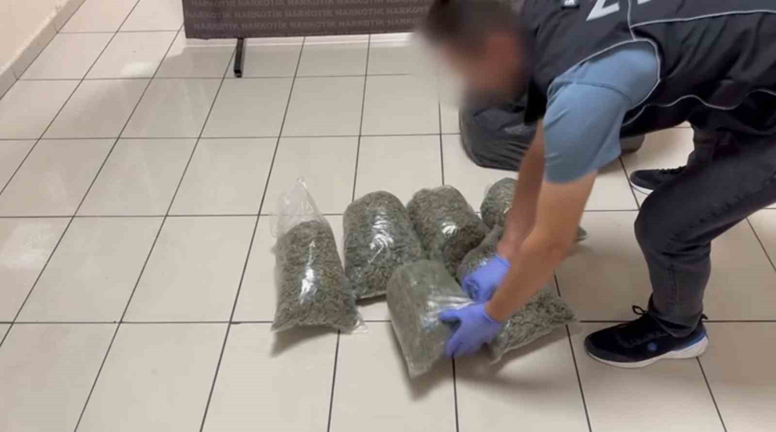 Gelişen Olayın Detayları ve Polislerin Müdahalesi