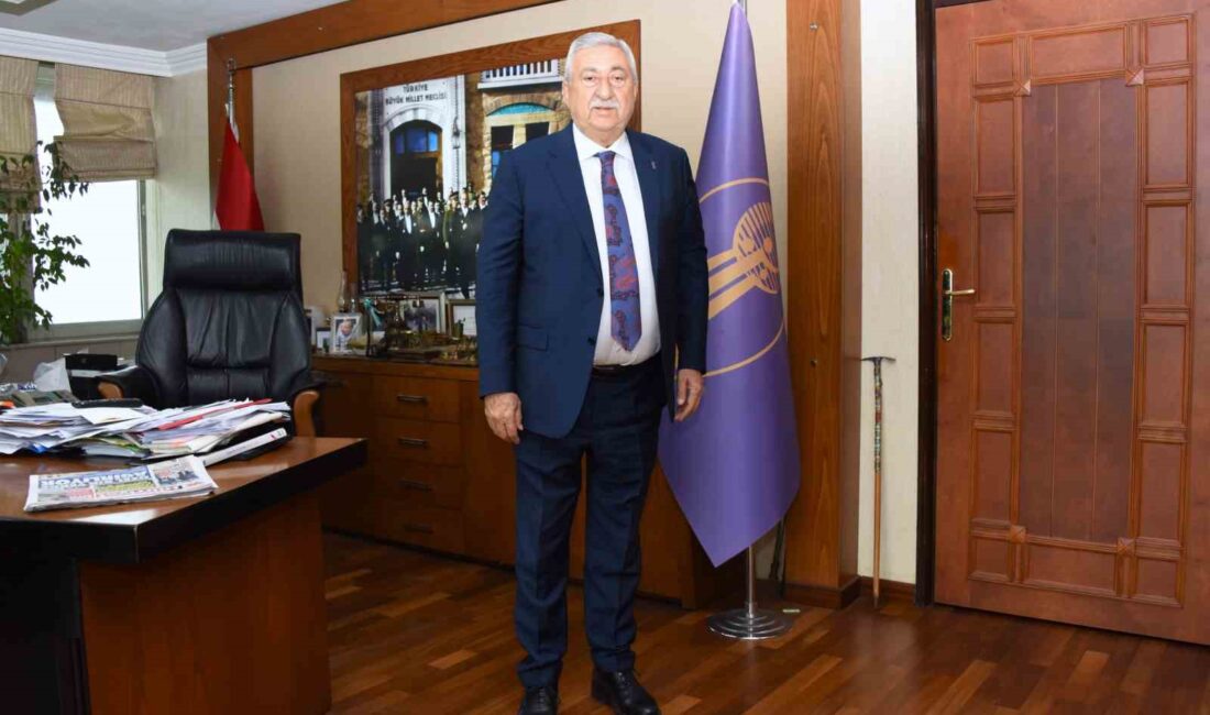 Bendevi Palandöken’den öğrencilere ve ailelere pratik tavsiyelerle başarı ve mutluluğu