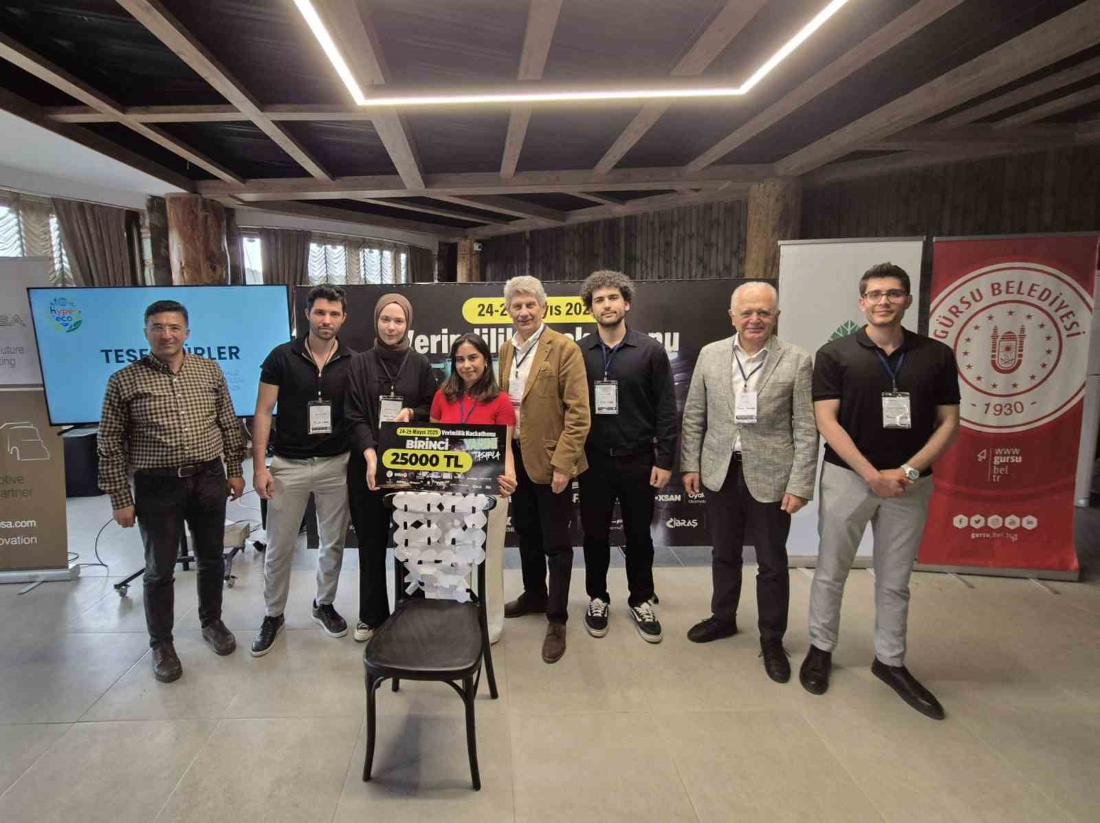 Bursa'nın İlk 'Verimlilik Avcıları Hackathonu'nda BTÜ Öğrencileri Başarıyla Döndü