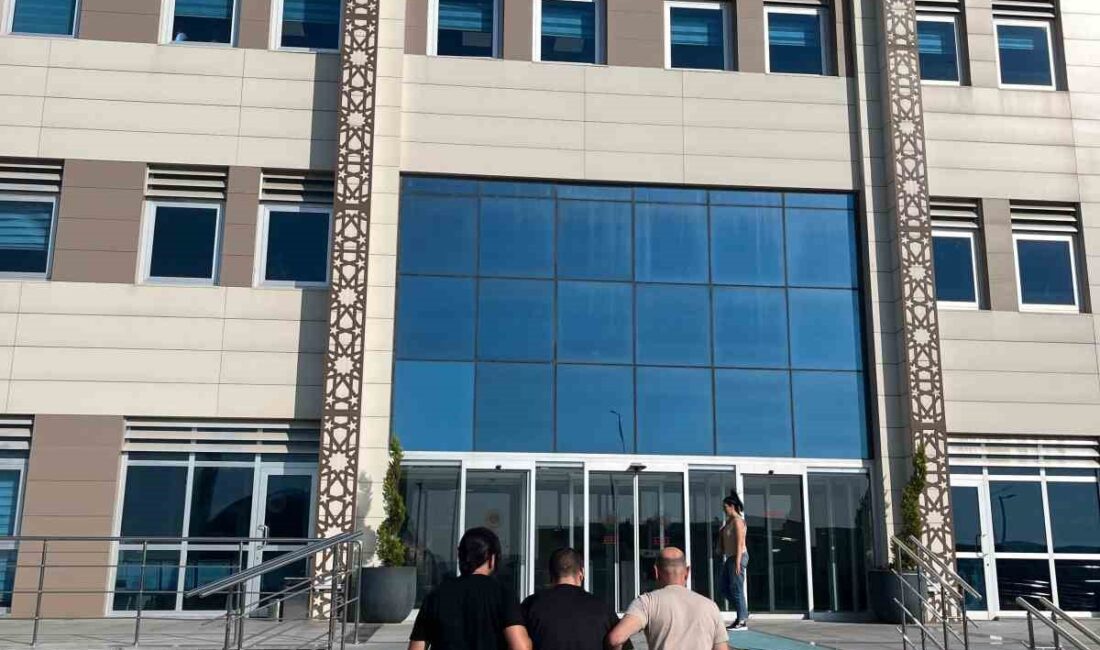 Çanakkale'de hırsızlık şüphelisi yakalandı. Olayla ilgili detaylar ve güvenlik önlemleri