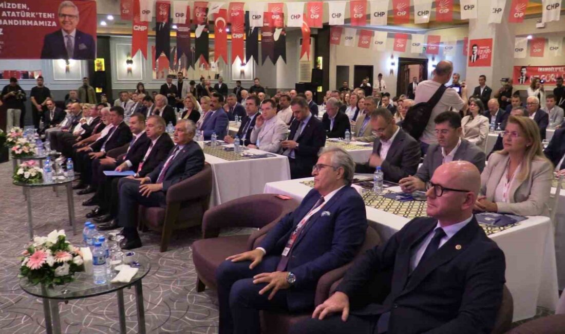 CHP nüfusları 100 bini aşan Belediye Başkanları, Bandırma'da bir araya