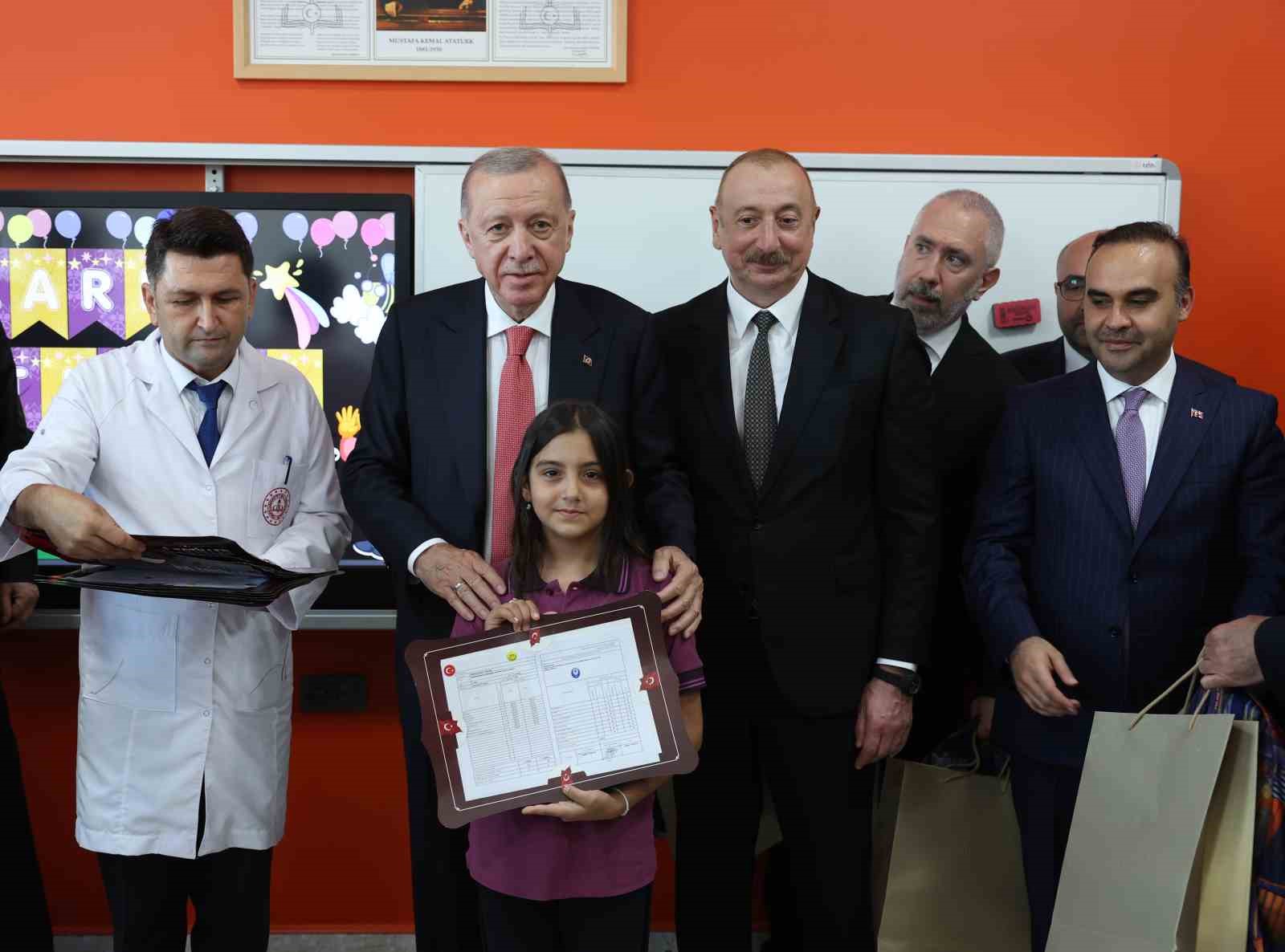 Toplantılar ve Resmi Törenler