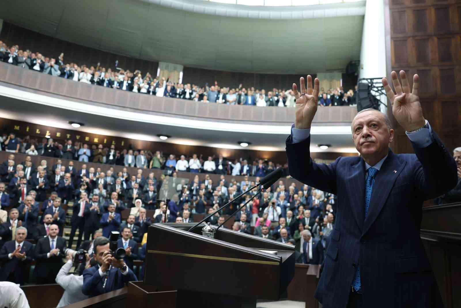 Siyasi Çatışmalardan Uzak, Birlikte Hareket Edilmelidir