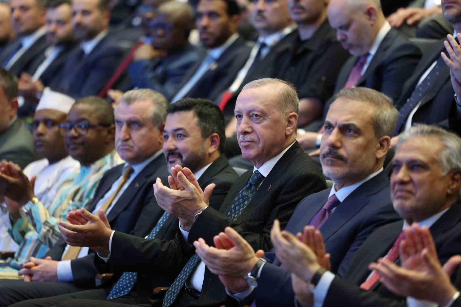 Gazze’deki Soykırım ve Sorumluluklar