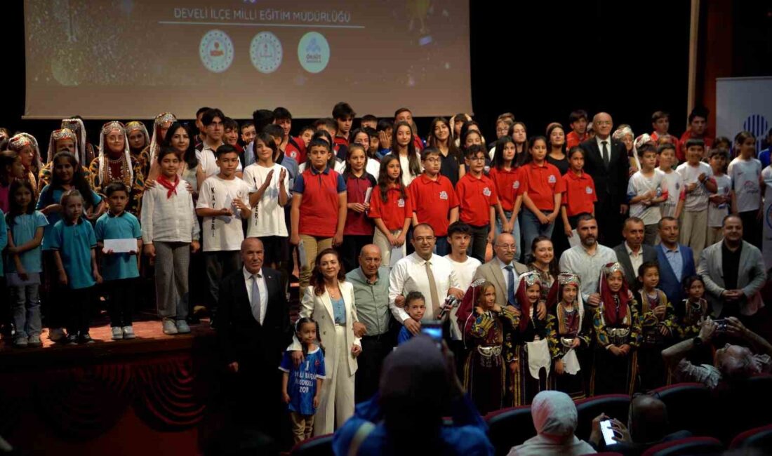 Kayseri’nin Develi ilçesinde hayata geçirilen "Akademik Başarı, Kariyer Planlama, Teknolojik