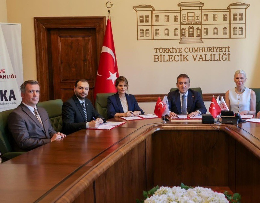 Vali Faik Oktay Sözer'den Önemli Adım