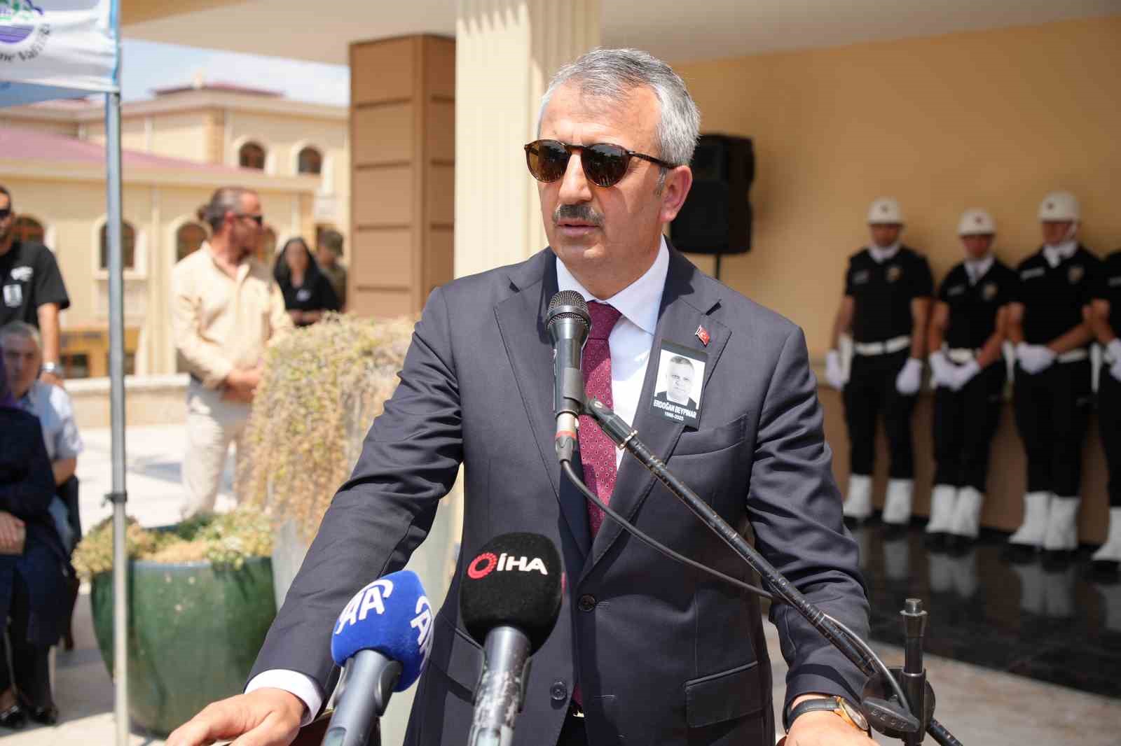Edirne’de Kalp Krizi Sonucu Vefat Eden Vali Yardımcısı Erdoğan Beypınar İçin Anlamlı Cenaze Töreni