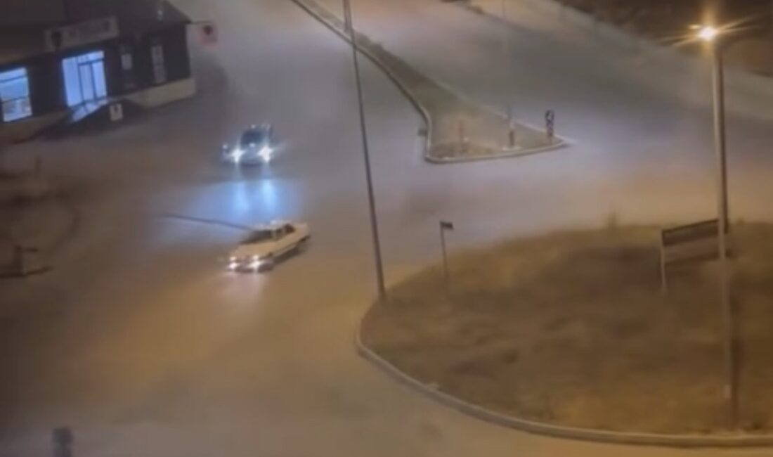 Elazığ’da drift yapan sürücünün güvenlik ihlali kameraya yansıdı. Detaylar ve