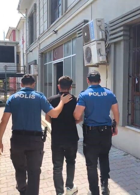 Esenyurt'ta yol verme kavgasında bıçaklı saldırı ve gelişen olaylar hakkında