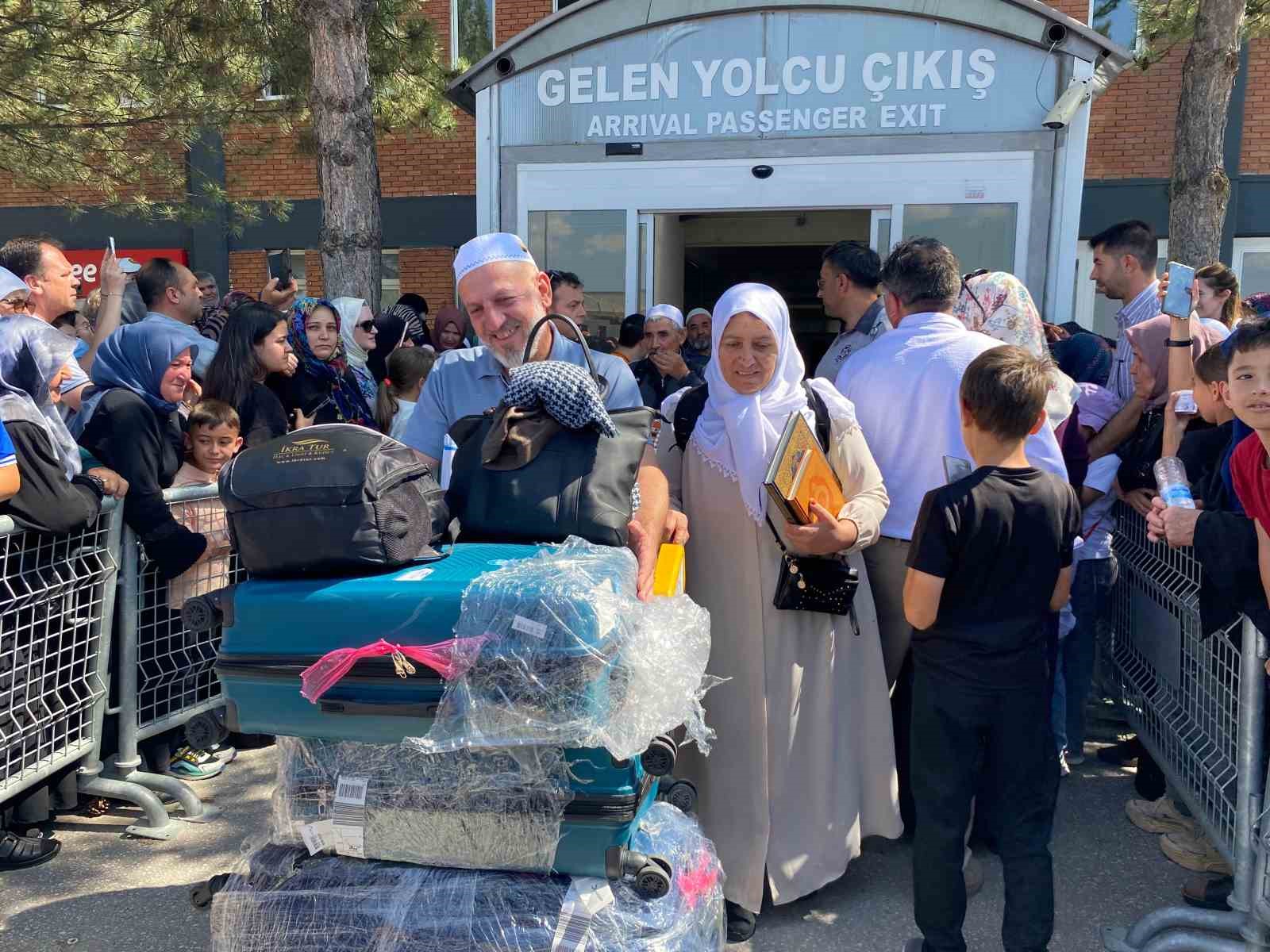Hacdan dönenlerin duyguları