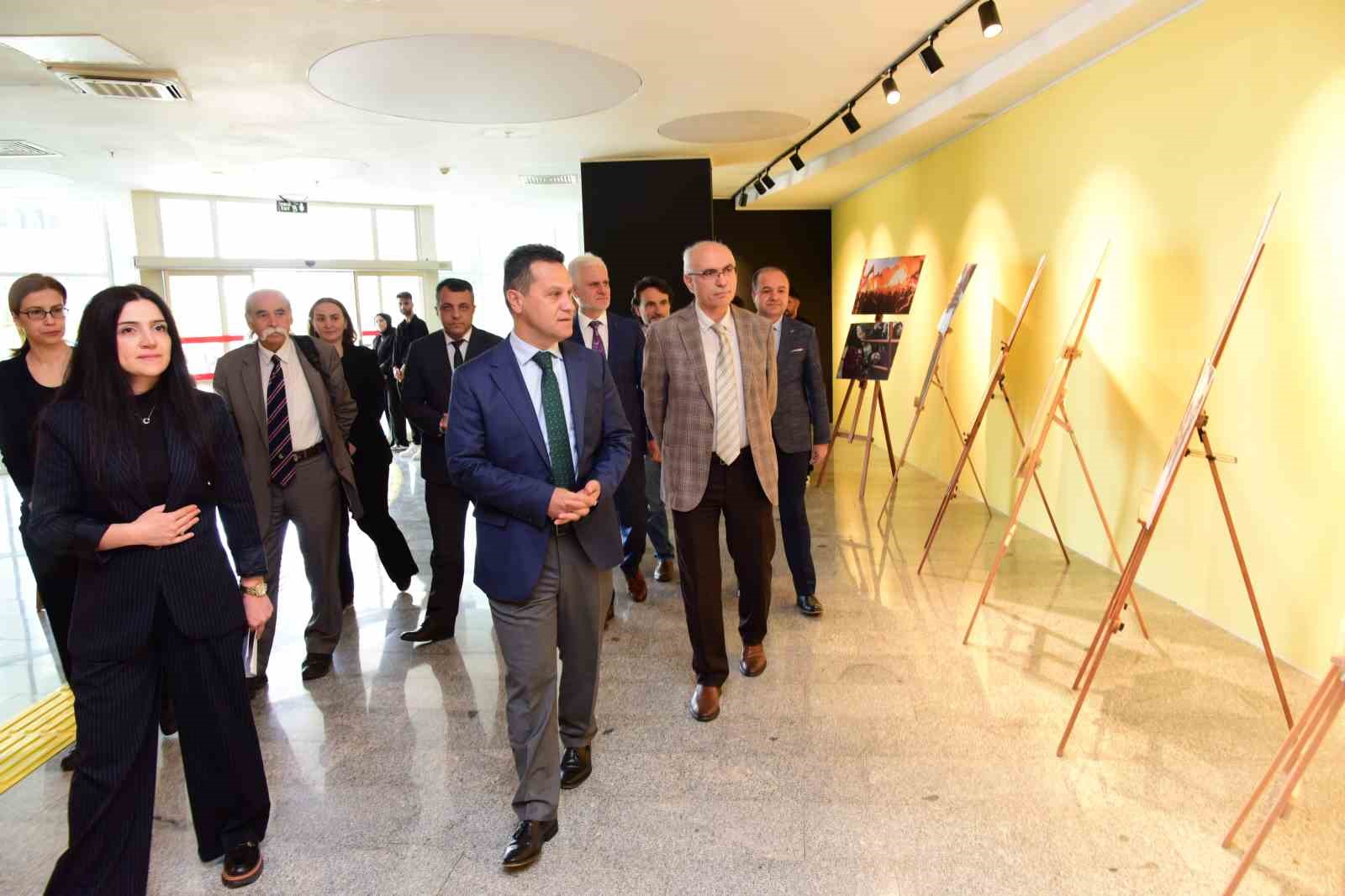Film Gösterimi ve Son Anlar