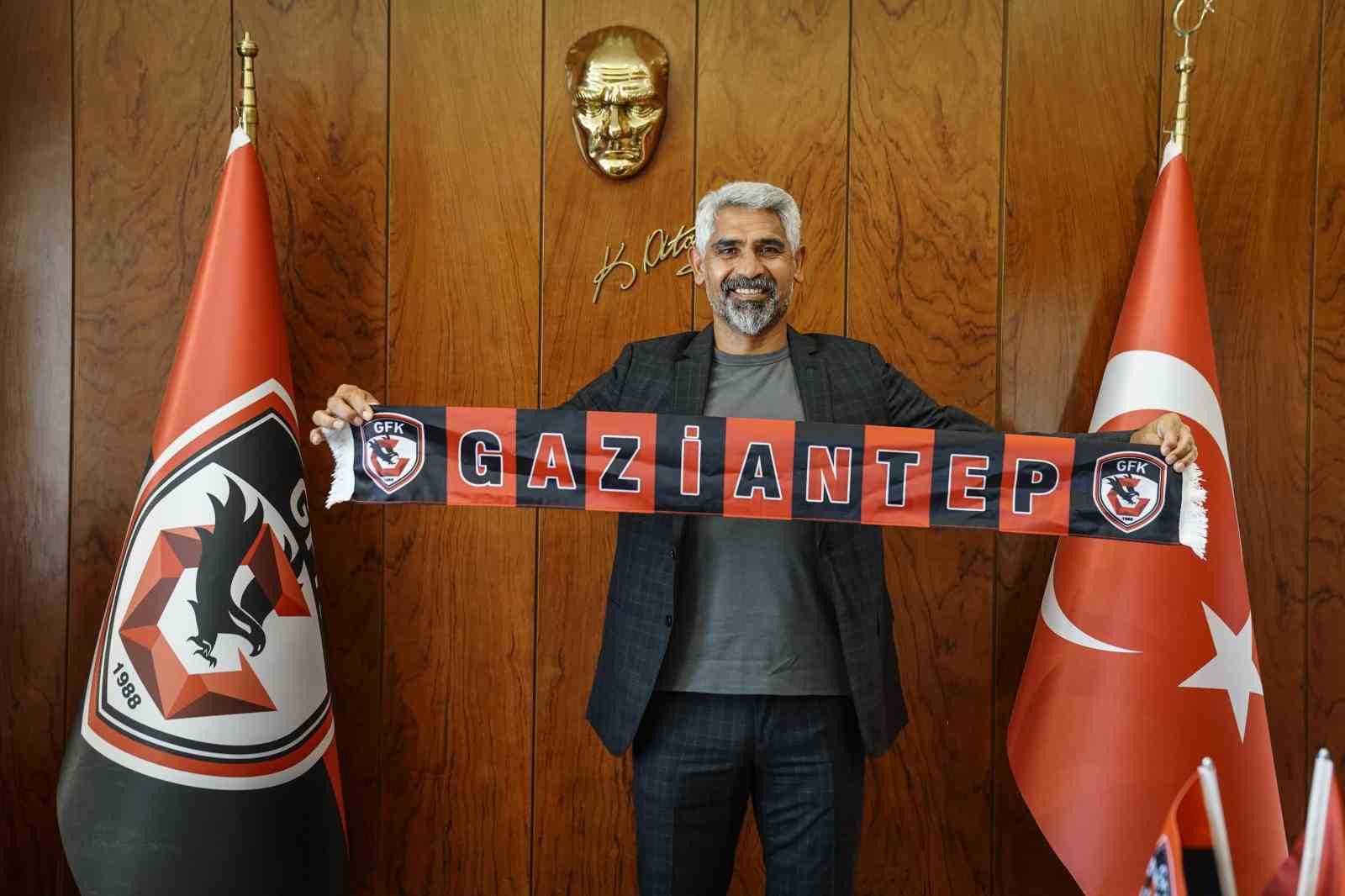 İmza Töreni ve Kulüp Yönetimi ile Buluşma