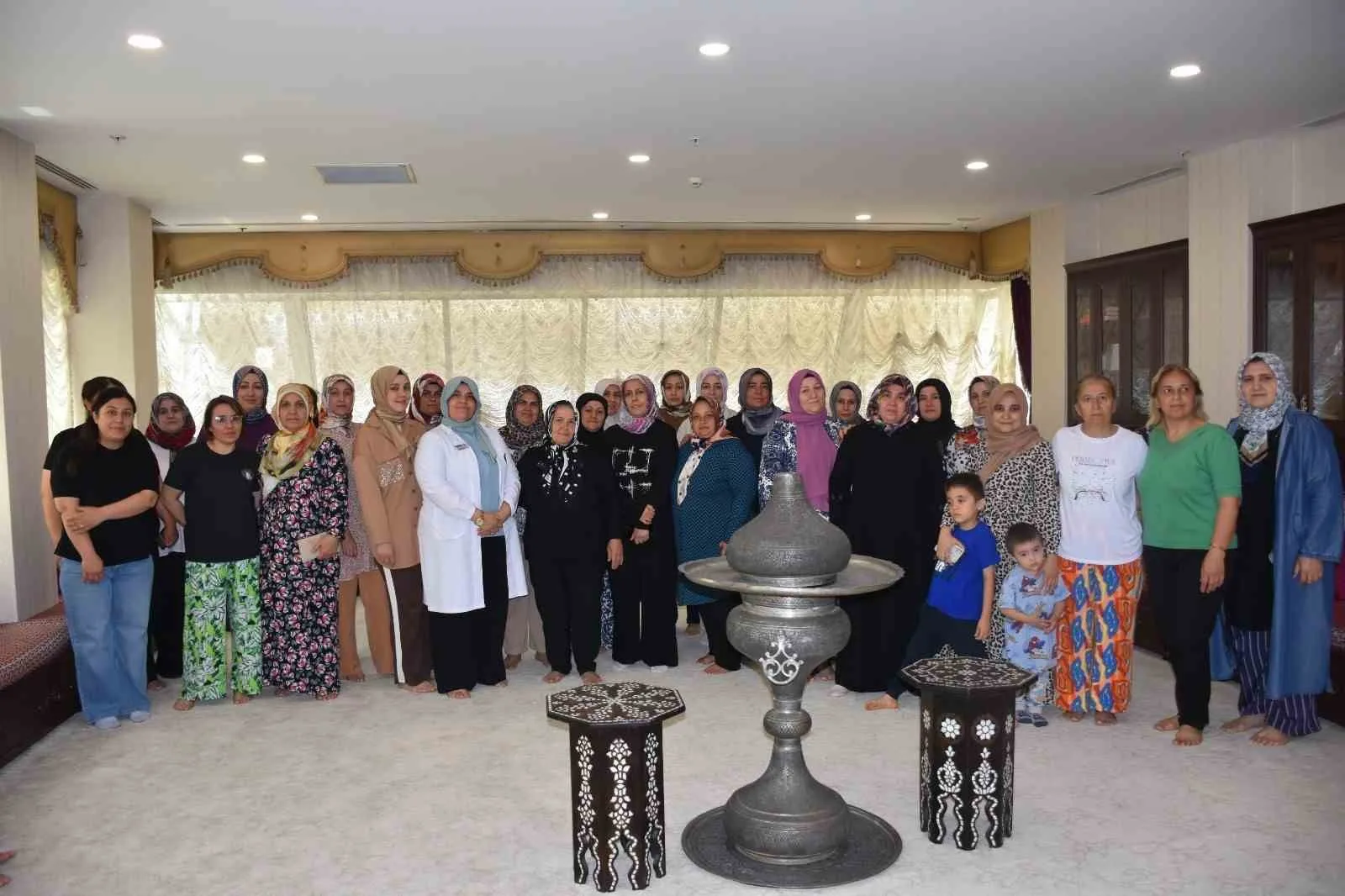 Gaziantep, Şark Odası Geleneğini Yaşatmaya Devam Ediyor. Gaziantep, okuyuculara şark