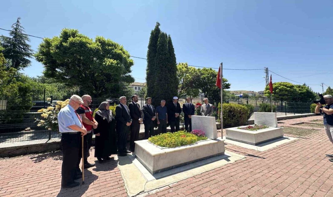 Hakkari’de Şehit Yusuf Pazar anmasıyla kahramanlarımızı rahmetle yad ediyoruz. Tören