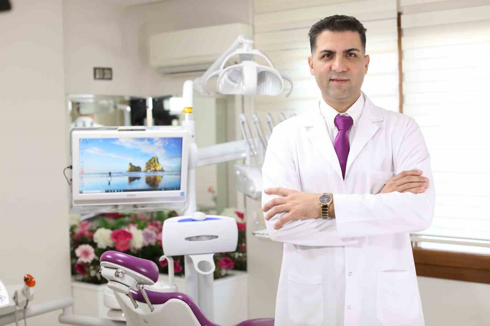 Klorlu Havuzlar ve Diş Sağlığı: Sessiz Erozyon Alarmı