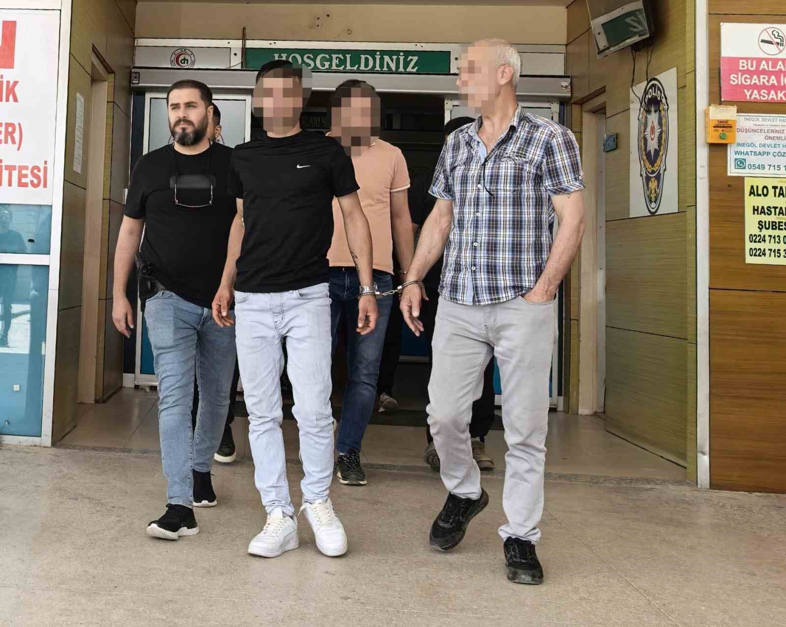 İnegöl'de adam öldürme suçundan aranan şahıs polis ekipleri tarafından yakalandı.