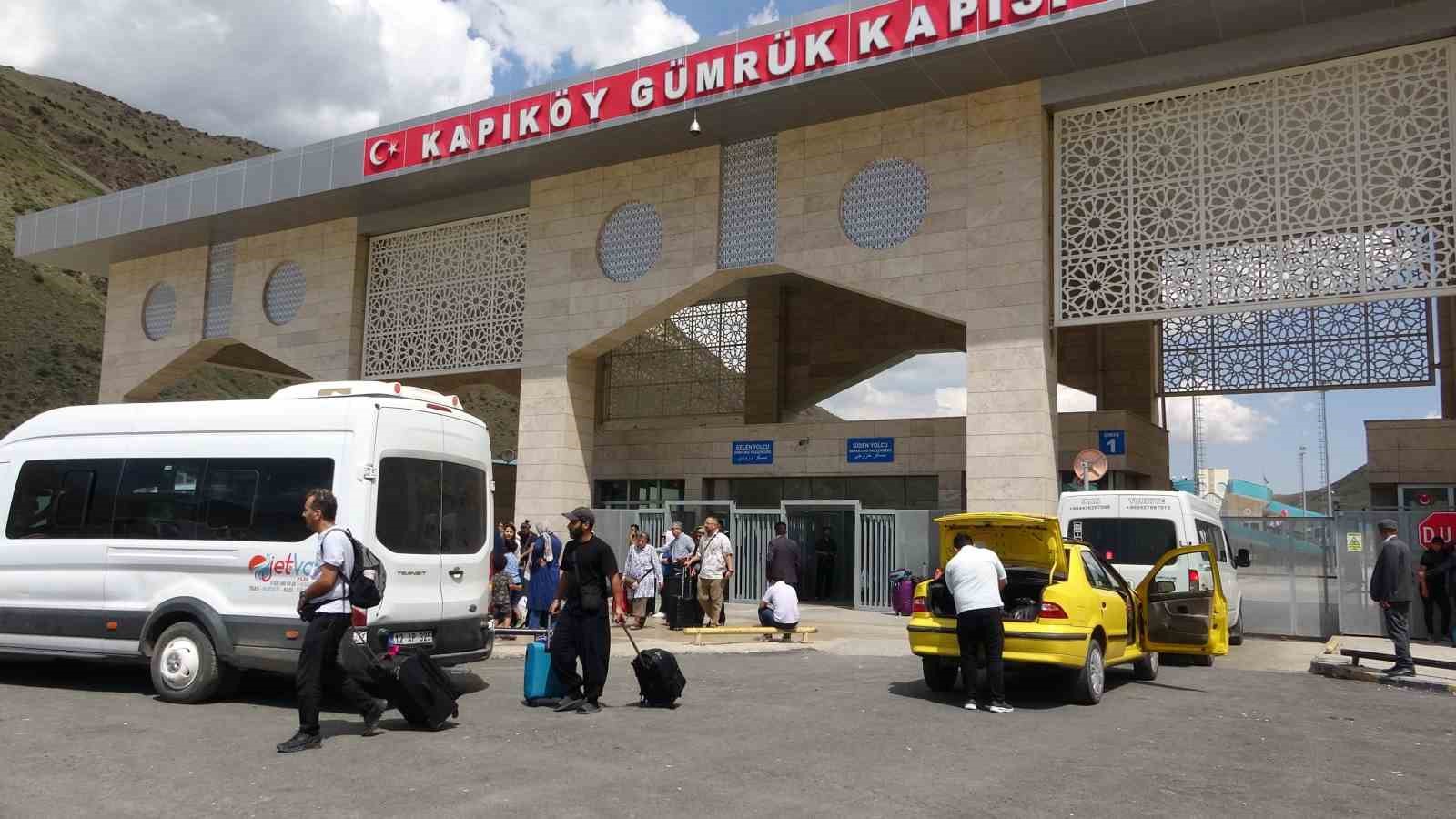 İranlı Vatandaşların Durumu ve Görüşleri