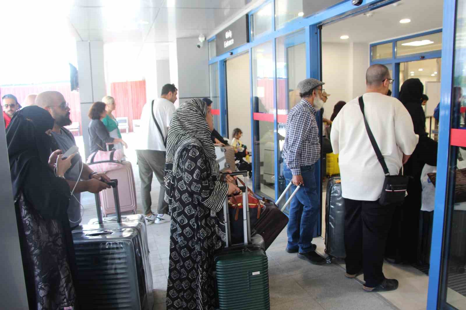 Trabzon Havalimanı ve Tahliye Süreci