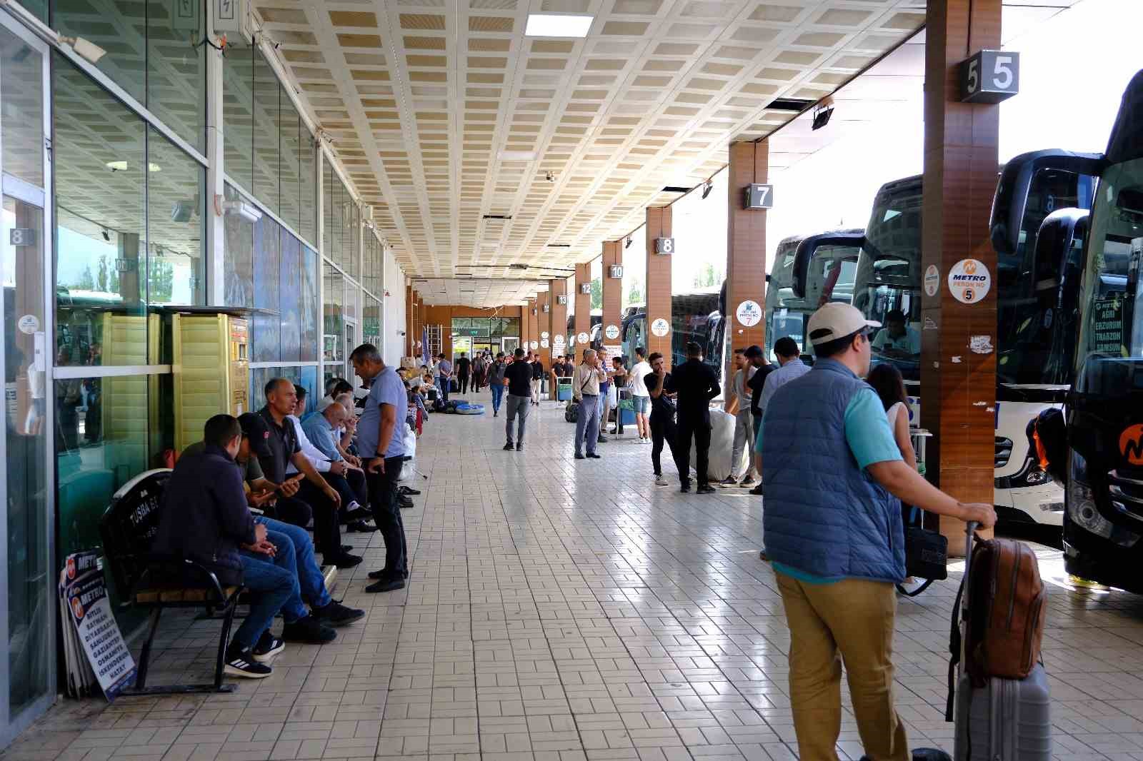 İran ile İsrail Arasındaki Çatışmalar ve Türkiye'ye Göç