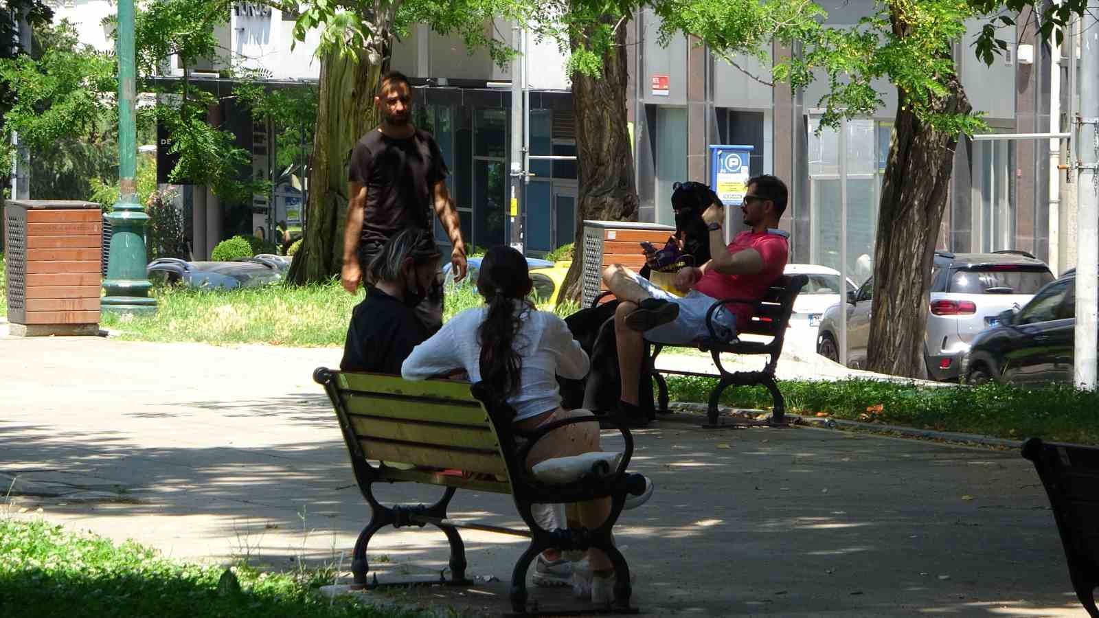 Turistlerin Durumu ve Rehberlerin Önlemleri