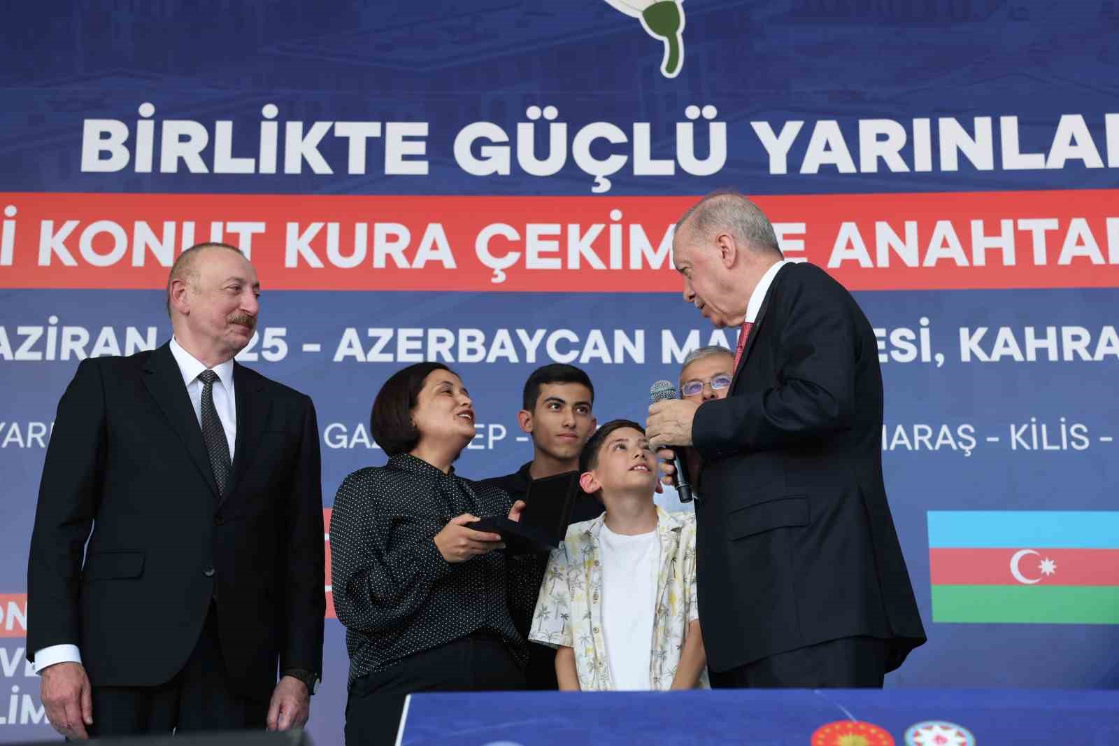 Yeniden İnşa ve Tarihi Kimliğin Yeniden Kazanılması
