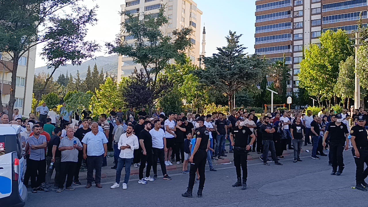 Kahramanmaraş'ta Kontrollü Yıkım Sırasında Trajik Olay