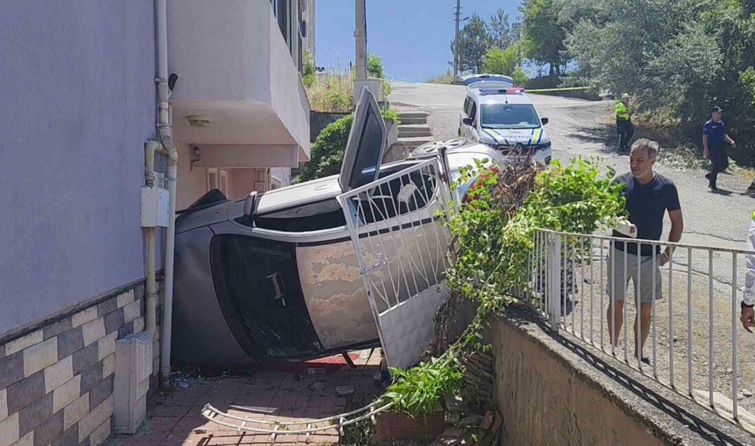 Karabük'te trafik kazası: otomobil ağaca çarparak yan devirdi. Detaylar ve