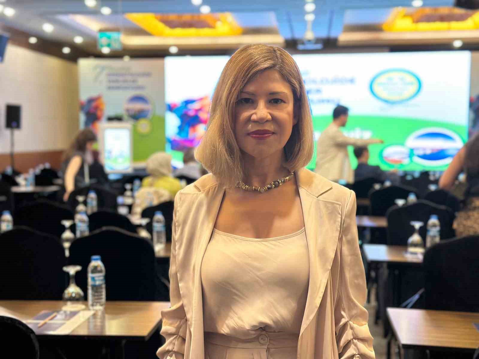 Karadeniz Bölgesi’nde dermatolojide son gelişmeleri ve yenilikleri öğrenmek için bu
