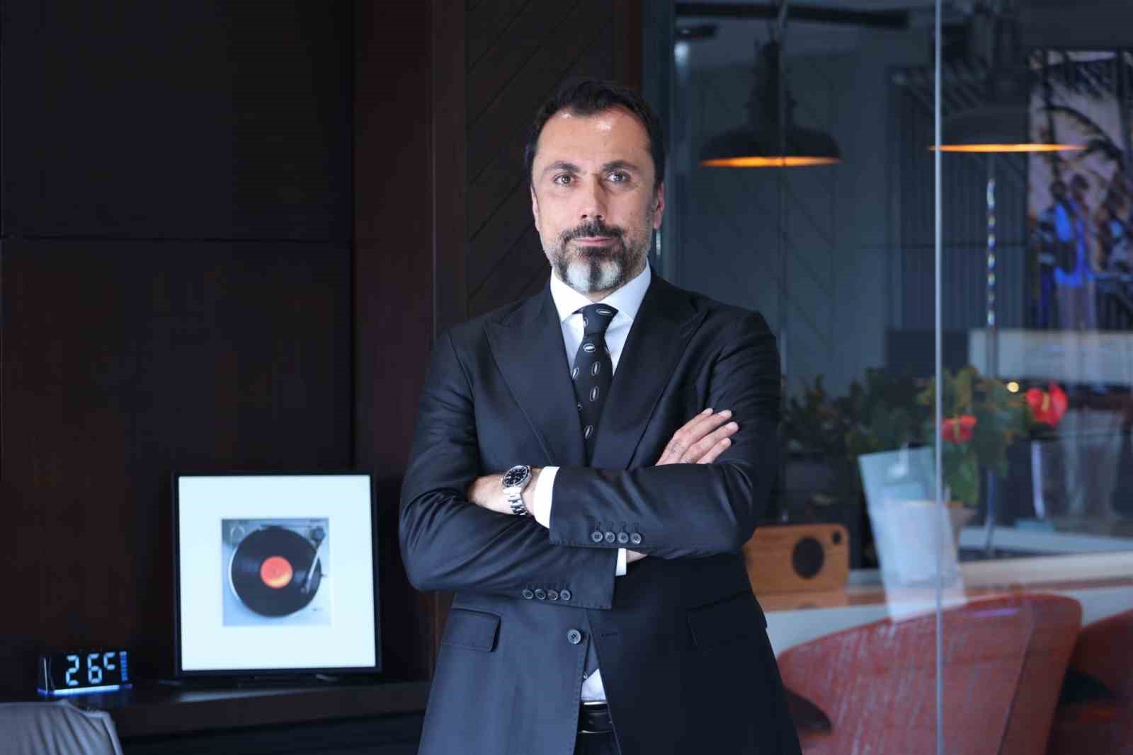 Altın Fiyatlarındaki Yükseliş ve Uzman Görüşleri