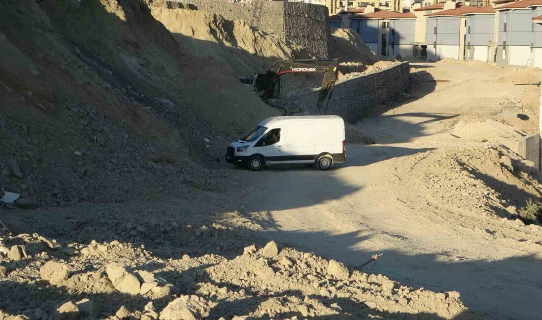 Malatya Battalgazi'de şantiye alanında top mermisi bulundu. Güvenlik ve önlemler