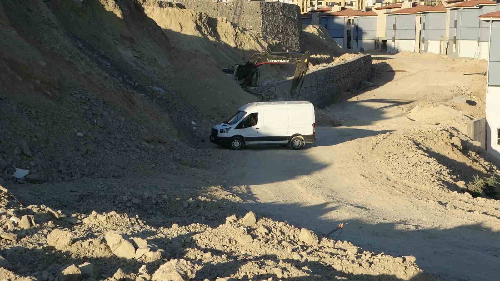 malatya battalgazide santiye alaninda top mermisi bulundu LCfbSJ8H