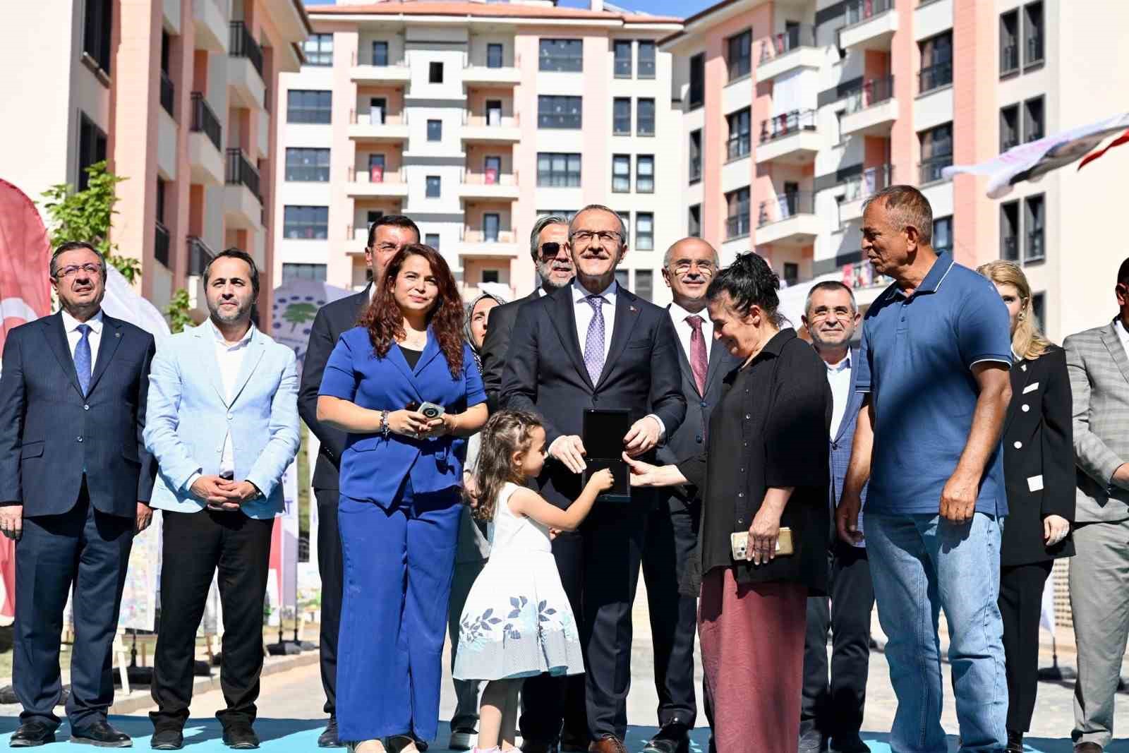 Kura Çekimi ve Konut Teslimleri
