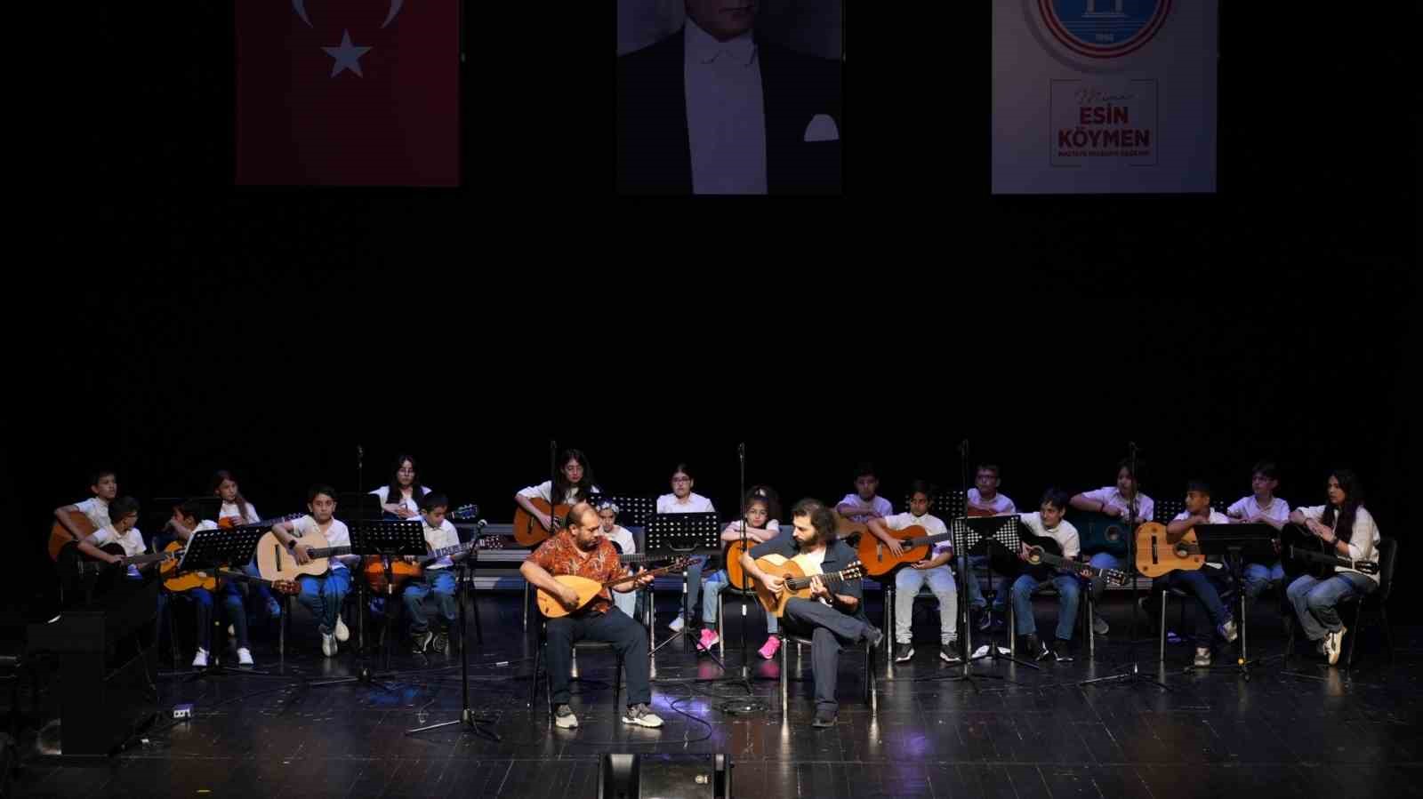 Maltepe Belediyesi’nin Düzenlediği Yıl Sonu Sanat Şöleni Büyüleyici Anlara Sahne Oldu